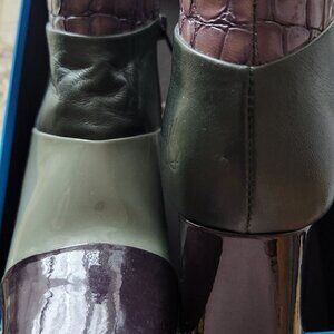 Fluevog BRAND NEW Ankle booties US 7 (Portugal) $279 (was $475)